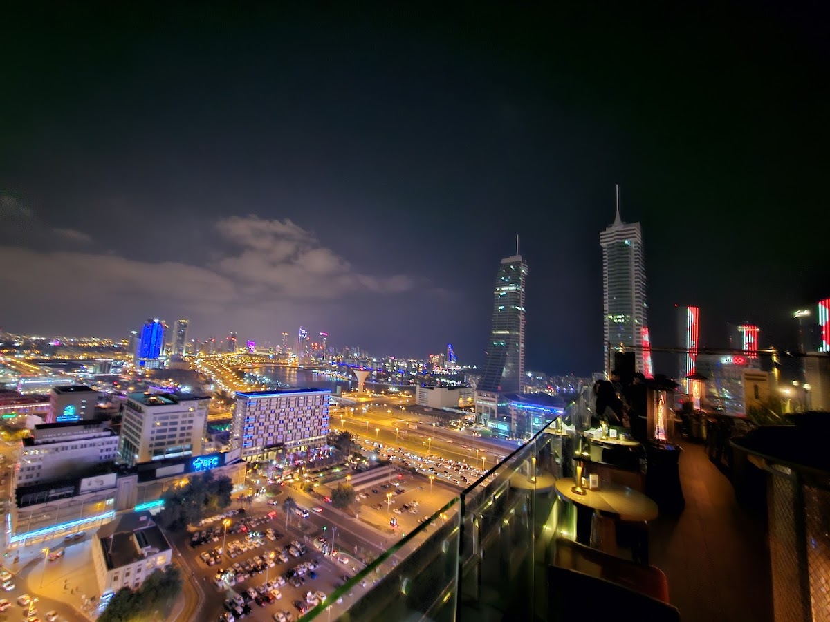 Alto Lounge - Photo 2