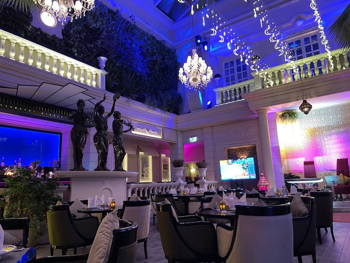 Gallery 21 - Photo 5