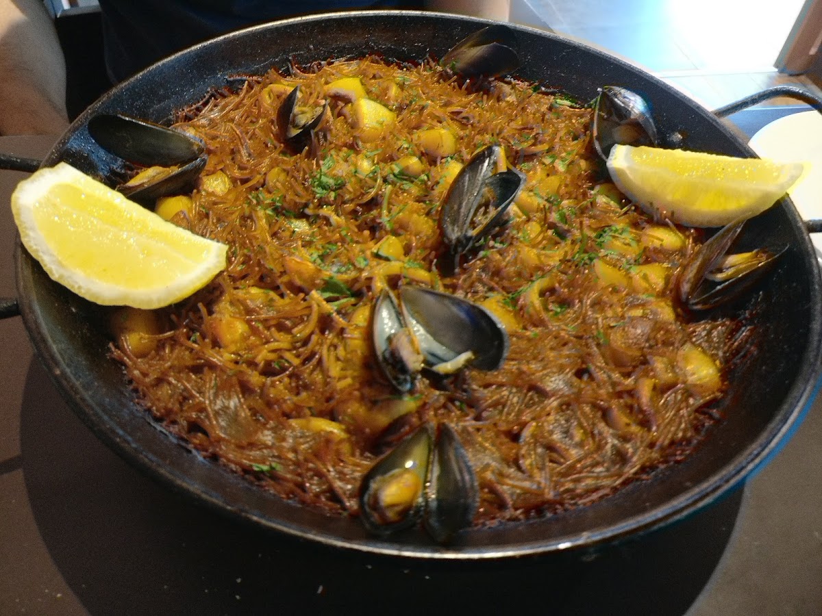 La Vinoteca - Photo 3